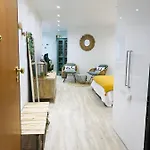 Appartement Cocon Douillet Face A La De Sur