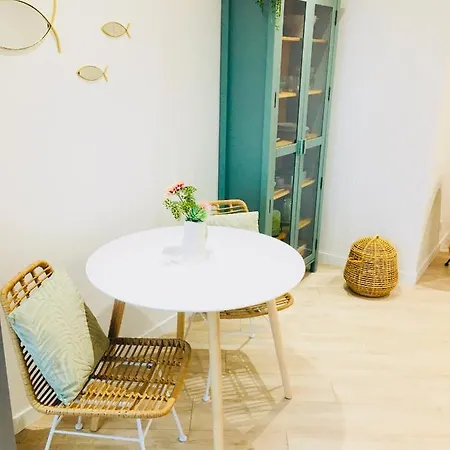 Apartament Cocon Douillet Face A La De Sur Cagnes-sur-Mer