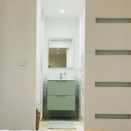 Cocon Douillet Face A La De Sur Apartment Cagnes-sur-Mer